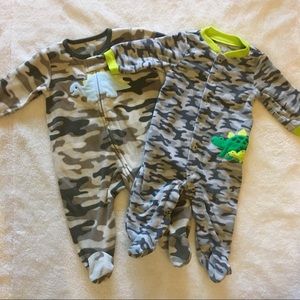 Carter's 0-3 months dinosaur pj bundle